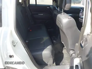 2016 Jeep Compass High Altitude with VIN 1C4NJDEB7GD662746, listed as a IAAI auction lot 41757184 with Not Provided miles and . Bid and sale history available at DreamBid. Image 8.