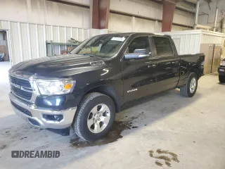2021 Ram 1500 Big Horn z VIN 1C6SRFMT5MN821763, wystawiony jako Copart lot #88098005 z przebiegiem 35 356 mil mil oraz Szkoda całkowita • Salvage title. Historia ofert i sprzedaży dostępna na DreamBid. Obrazek 1.