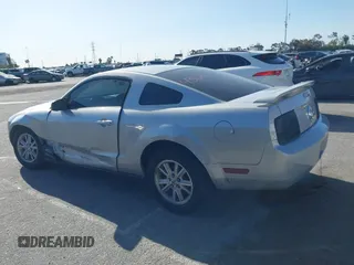 2006 Ford Mustang Standard with VIN 1ZVFT80N565198126, listed as a IAAI auction lot 41946052 with 159,915 mi miles. Bid and sale history available at carsss.com. Image 14.