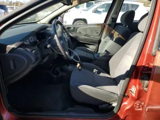 2000 Dodge Neon Highline with VIN 1B3ES46CXYD687325, listed as a Copart auction lot 77815514 with 43,947 mi miles and Clean Title. Bid and sale history available at carsss.com. Image 7.