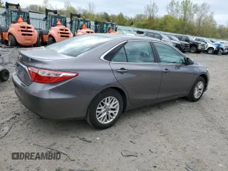 2016 Toyota Camry XLE with VIN 4T1BF1FKXGU263617, listed as a Copart auction lot 54695175 with 158,340 mi miles and Salvage Title. Bid and sale history available at DreamBid. Image 3.