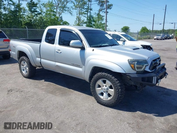 2012 Toyota Tacoma with VIN 5TFUU4EN9CX038954, listed as a IAAI auction lot 42022296 with 140,009 mi miles. Bid and sale history available at carsss.com. Image 1.