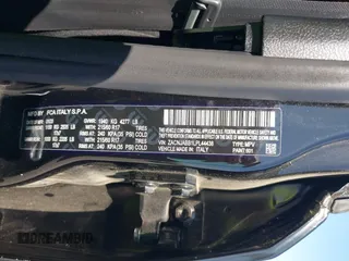 2020 Jeep Renegade Latitude z VIN ZACNJABB1LPL44438, wystawiony jako IAAI lot #41982404 z przebiegiem 77 537 mil mil oraz . Historia ofert i sprzedaży dostępna na DreamBid. Obrazek 9.
