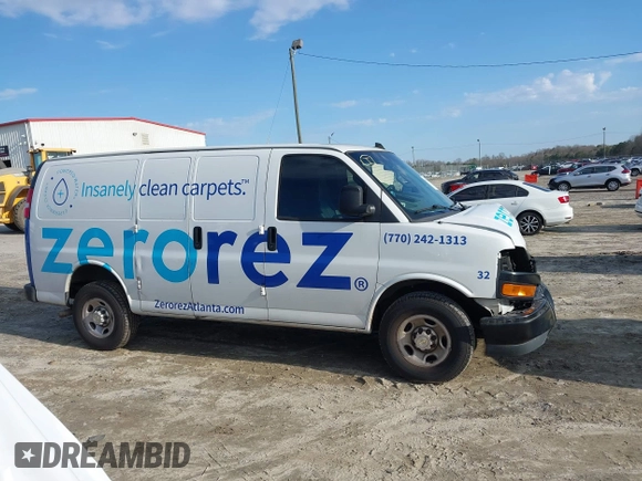 2021 Chevrolet City Express Cargo z VIN 1GCZGGF73M1158641, wystawiony jako IAAI lot #41597683 z przebiegiem 71 122 mil mil oraz . Historia ofert i sprzedaży dostępna na DreamBid. Obrazek 14.
