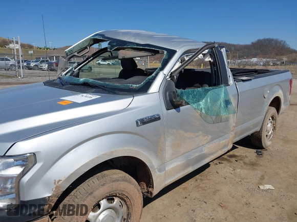 2019 Ford F-150 XL with VIN 1FTMF1CPXKKC81522, listed as a IAAI auction lot 41763416 with 375,402 mi miles. Bid and sale history available at carsss.com. Image 6.