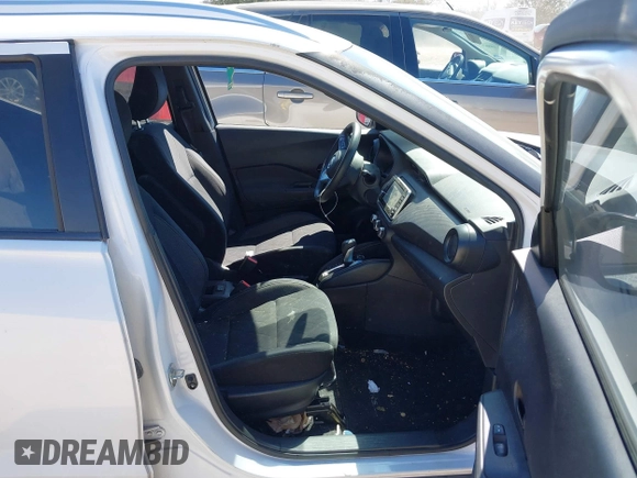 2019 Nissan Kicks S with VIN 3N1CP5CU6KL514318, listed as a IAAI auction lot 41655750 with 79,034 mi miles and . Bid and sale history available at carsss.com. Image 5.