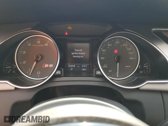 2013 Audi S5 Prestige z VIN WAUVGAFR8DA013959, wystawiony jako Copart lot #70921684 z przebiegiem 214 216 mil mil oraz Czysty tytuł • Clean title. Historia ofert i sprzedaży dostępna na DreamBid. Obrazek 9.
