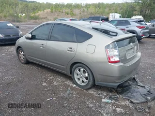 2004 Toyota Prius with VIN JTDKB22U840020629, listed as a IAAI auction lot 41917998 with 1 mi miles. Bid and sale history available at carsss.com. Image 3.