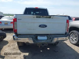 2017 Ford F-250 Lariat with VIN 1FT7W2BT1HEC08287, listed as a IAAI auction lot 42028870 with 3,533,944 mi miles and . Bid and sale history available at DreamBid. Image 16.