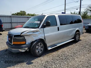 2012 GMC Savana 1LT with VIN 1GKS8CF48C1160952, listed as a Copart auction lot 69704564 with 89,133 mi miles and Salvage Title. Bid and sale history available at carsss.com. Image 1.