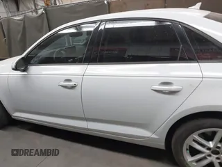 2017 Audi A4 Premium z VIN WAUGNAF47HN025134, wystawiony jako IAAI lot #42368704 z przebiegiem 136 659 mil mil oraz . Historia ofert i sprzedaży dostępna na DreamBid. Obrazek 14.