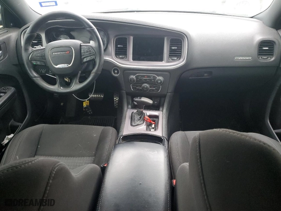 2019 Dodge Charger R/T with VIN 2C3CDXCTXKH633124, listed as a Copart auction lot 43935055 with 106,184 mi miles and Salvage Title. Bid and sale history available at carsss.com. Image 8.