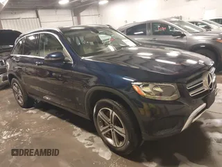 2019 Mercedes-Benz GLC 300 z VIN WDC0G4KB5KV123522, wystawiony jako IAAI lot #40485029 z przebiegiem 48 685 mil mil oraz . Historia ofert i sprzedaży dostępna na DreamBid. Obrazek 1.