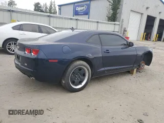 2011 Chevrolet Camaro 2LS z VIN 2G1FA1ED0B9143377, wystawiony jako Copart lot #38783884 z przebiegiem 183 478 mil mil oraz Nie do naprawy. Historia ofert i sprzedaży dostępna na DreamBid. Obrazek 3.