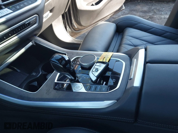 2023 BMW X5 xDrive40i with VIN 5UXCR6C01P9P96005, listed as a IAAI auction lot 41415624 with 15,879 mi miles and . Bid and sale history available at DreamBid. Image 11.
