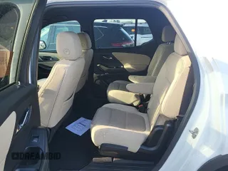 2022 Chevrolet Traverse LT Cloth with VIN 1GNERGKW4NJ158307, listed as a IAAI auction lot 42708260 with 60,990 mi miles and . Bid and sale history available at DreamBid. Image 4.