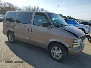 2003 Chevrolet Astro with VIN 1GNDM19X93B144559, listed as a Copart auction lot 50433334 with 177,951 mi miles and Non Repairable. Bid and sale history available at carsss.com. Image 4.