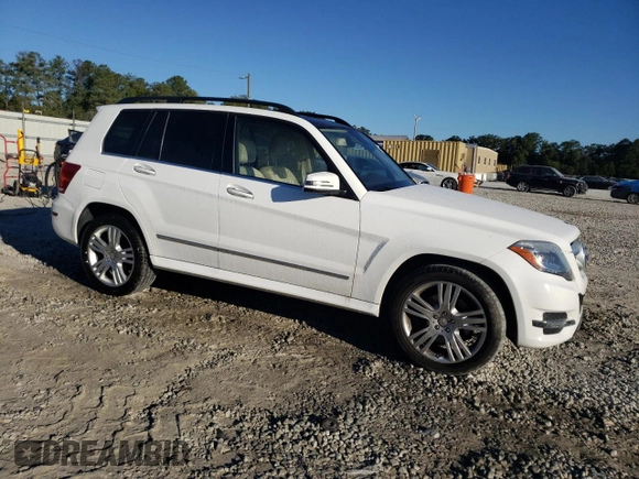 2014 Mercedes-Benz GLK 350 with VIN WDCGG5HB1EG190526, listed as a Copart auction lot 74883724 with 96,283 mi miles and Salvage Title. Bid and sale history available at DreamBid. Image 4.