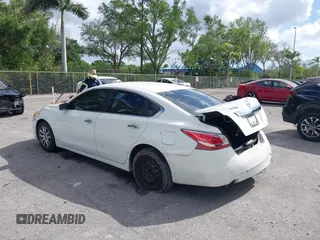 2015 Nissan Altima 2.5 S with VIN 1N4AL3AP5FC297935, listed as a IAAI auction lot 41963576 with 225,230 mi miles. Bid and sale history available at carsss.com. Image 3.