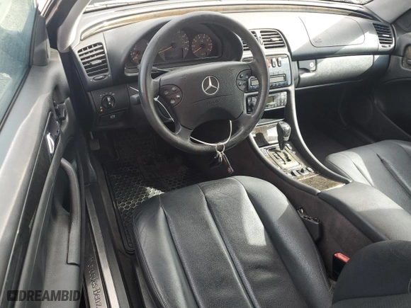 2001 Mercedes-Benz CLK-Class with VIN WDBLJ70G11F182465, listed as a Copart auction lot 81299454 with 99,524 mi miles and Non Repairable. Bid and sale history available at carsss.com. Image 8.