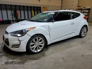 2013 Hyundai Veloster w/Black Int z VIN KMHTC6AD3DU093759, wystawiony jako Copart lot #48547735 z przebiegiem 106 318 mil mil oraz Szkoda całkowita • Salvage title. Historia ofert i sprzedaży dostępna na DreamBid. Obrazek 1.