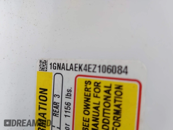2014 Chevrolet Equinox LS z VIN 1GNALAEK4EZ106084, wystawiony jako IAAI lot #41544895 z przebiegiem 199 917 mil mil oraz . Historia ofert i sprzedaży dostępna na DreamBid. Obrazek 9.