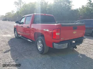 2012 Chevrolet Silverado 1500 LT with VIN 1GCPKSE71CF144202, listed as a IAAI auction lot 40365601 with 89,633 mi miles. Bid and sale history available at carsss.com. Image 3.