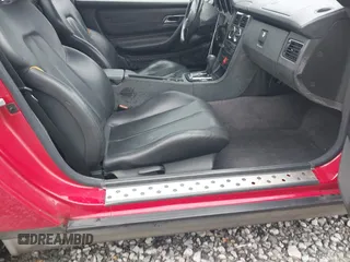 1998 Mercedes-Benz SLK 230/320 with VIN WDBKK47F3WF029419, listed as a IAAI auction lot 42623031 with 103,602 mi miles and . Bid and sale history available at DreamBid. Image 5.