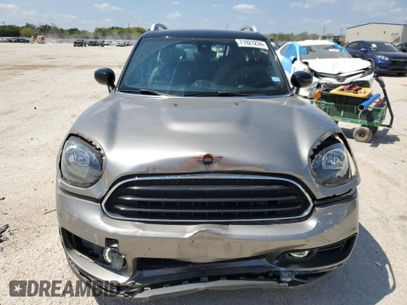 2020 MINI Countryman Oxford Edition with VIN WMZYW3C09L3M24505, listed as a Copart auction lot 71921274 with 79,745 mi miles and Salvage Title. Bid and sale history available at carsss.com. Image 5.