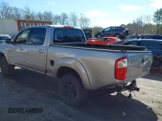 2004 Toyota Tundra SR5 with VIN 5TBDT44194S452527, listed as a IAAI auction lot 41851064 with 211,346 mi miles and . Bid and sale history available at DreamBid. Image 3.