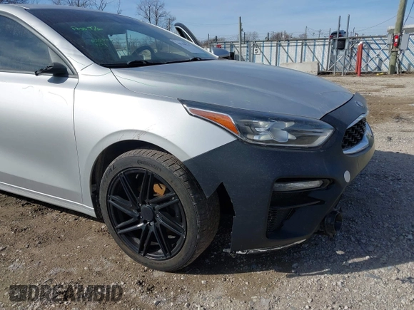 2019 Kia Forte S with VIN 3KPF34AD7KE027183, listed as a IAAI auction lot 41764274 with 92,840 mi miles and . Bid and sale history available at carsss.com. Image 20.