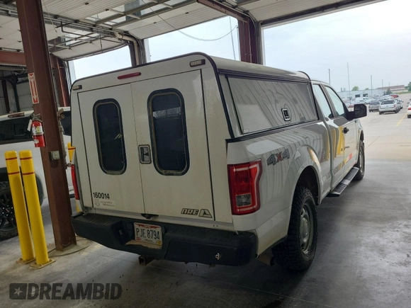 2016 Ford F-150 XLT with VIN 1FTFX1EF2GKD19438, listed as a IAAI auction lot 42610430 with 165,618 mi miles and . Bid and sale history available at DreamBid. Image 9.
