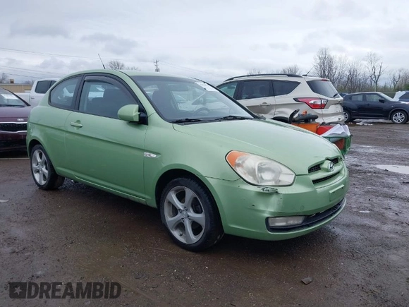 2009 Hyundai Accent Auto SE with VIN KMHCN36C69U113339, listed as a IAAI auction lot 41921277 with 228,213 mi miles. Bid and sale history available at carsss.com. Image 1.