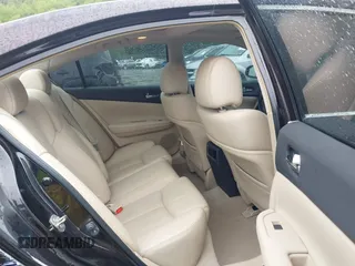 2014 Nissan Maxima SV с VIN 1N4AA5AP3EC461506, выставлен на аукционе IAAI как лот 42285974 с пробегом 115 657 миль миль и . История ставок и продаж доступна на DreamBid. Изображение 8.