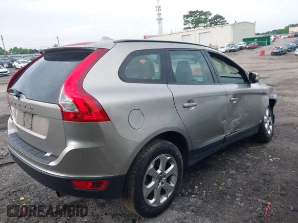 2013 Volvo XC60 3.2L with VIN YV4952DL4D2452677, listed as a IAAI auction lot 42273803 with 141,639 mi miles and . Bid and sale history available at DreamBid. Image 4.