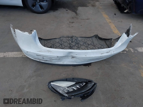 2018 Tesla Model 3 Long Range Battery with VIN 5YJ3E1EA3JF023300, listed as a IAAI auction lot 41925504 with 100,512 mi miles and . Bid and sale history available at DreamBid. Image 12.