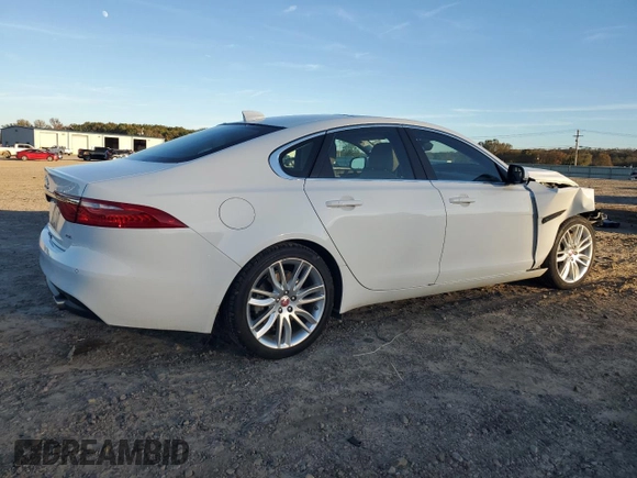 2016 Jaguar XF 35t Prestige with VIN SAJBE4BV6GCY07059, listed as a Copart auction lot 80450974 with 65,981 mi miles and Salvage Title. Bid and sale history available at carsss.com. Image 3.