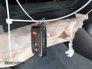 2015 Toyota Prius Four z VIN JTDKN3DU5F0408463, wystawiony jako IAAI lot #42321704 z przebiegiem 140 707 mil mil oraz . Historia ofert i sprzedaży dostępna na DreamBid. Obrazek 11.