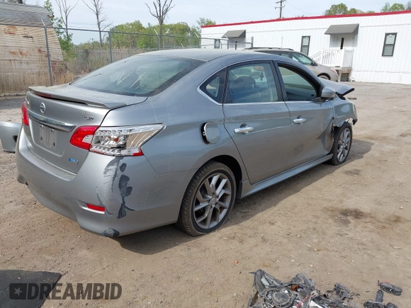 2013 Nissan Sentra SR z VIN 3N1AB7AP7DL759758, wystawiony jako IAAI lot #42093737 z przebiegiem 146 380 mil mil oraz . Historia ofert i sprzedaży dostępna na DreamBid. Obrazek 4.