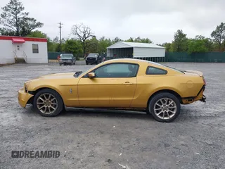 2010 Ford Mustang V6 with VIN 1ZVBP8AN6A5105768, listed as a IAAI auction lot 41964355 with 180,654 mi miles. Bid and sale history available at carsss.com. Image 15.
