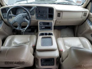 2007 Chevrolet Silverado 3500 DRW LT3 z VIN 1GCJK33D07F157386, wystawiony jako Copart lot #55004794 z przebiegiem 151 957 mil mil oraz Szkody całkowita. Historia ofert i sprzedaży dostępna na DreamBid. Obrazek 8.