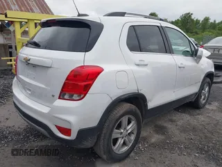 2020 Chevrolet Trax LT with VIN 3GNCJPSB1LL262562, listed as a IAAI auction lot 42547699 with 115,158 mi miles and . Bid and sale history available at DreamBid. Image 4.