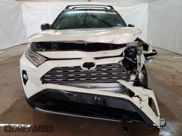 2021 Toyota RAV4 Hybrid XSE with VIN 2T3E6RFV5MW017938, listed as a Copart auction lot 47437045 with 39,149 mi miles and Clean title. Bid and sale history available at DreamBid. Image 5.