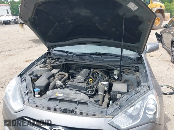2013 Hyundai Genesis Coupe Premium с VIN KMHHT6KD2DU083678, выставлен на аукционе IAAI как лот 42219912 с пробегом 186 192 миль миль и . История ставок и продаж доступна на DreamBid. Изображение 10.