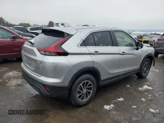 2024 Mitsubishi Eclipse Cross ES z VIN JA4ATUAA9RZ061120, wystawiony jako Copart lot #44231085 z przebiegiem 11 419 mil mil oraz Szkoda całkowita • Salvage title. Historia ofert i sprzedaży dostępna na DreamBid. Obrazek 3.
