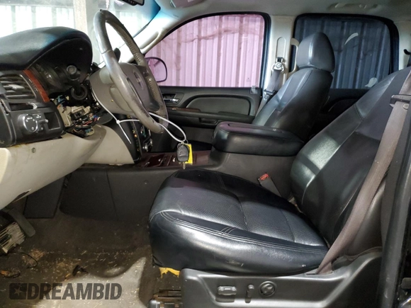 2007 GMC Yukon SLT z VIN 1GKFC13J57R299037, wystawiony jako Copart lot #78665844 z przebiegiem 245 733 mil mil oraz Szkoda całkowita • Salvage title. Historia ofert i sprzedaży dostępna na DreamBid. Obrazek 7.