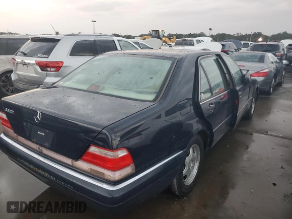 1999 Mercedes-Benz S-Class with VIN WDBGA51G8XA425456, listed as a Copart auction lot 74369624 with 0 mi miles and Non Repairable. Bid and sale history available at carsss.com. Image 3.