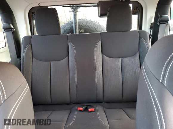 2013 Jeep Wrangler Rubicon с VIN 1C4HJWCG8DL520639, выставлен на аукционе Copart как лот 42458815 с пробегом 37 934 миль миль и Списание • Salvage title. История ставок и продаж доступна на DreamBid. Изображение 10.