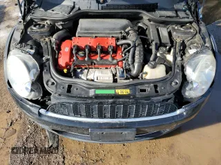 2009 MINI Hardtop S z VIN WMWMF73559TW85198, wystawiony jako Copart lot #47538725 z przebiegiem 136 006 mil mil oraz Szkoda całkowita • Salvage title. Historia ofert i sprzedaży dostępna na DreamBid. Obrazek 11.