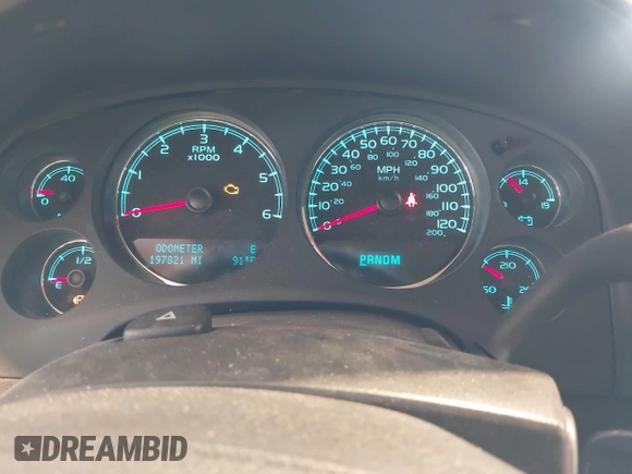 2009 Chevrolet Suburban LTZ с VIN 1GNFC36099R156290, выставлен на аукционе IAAI как лот 42508426 с пробегом 197 821 миль миль и . История ставок и продаж доступна на DreamBid. Изображение 7.
